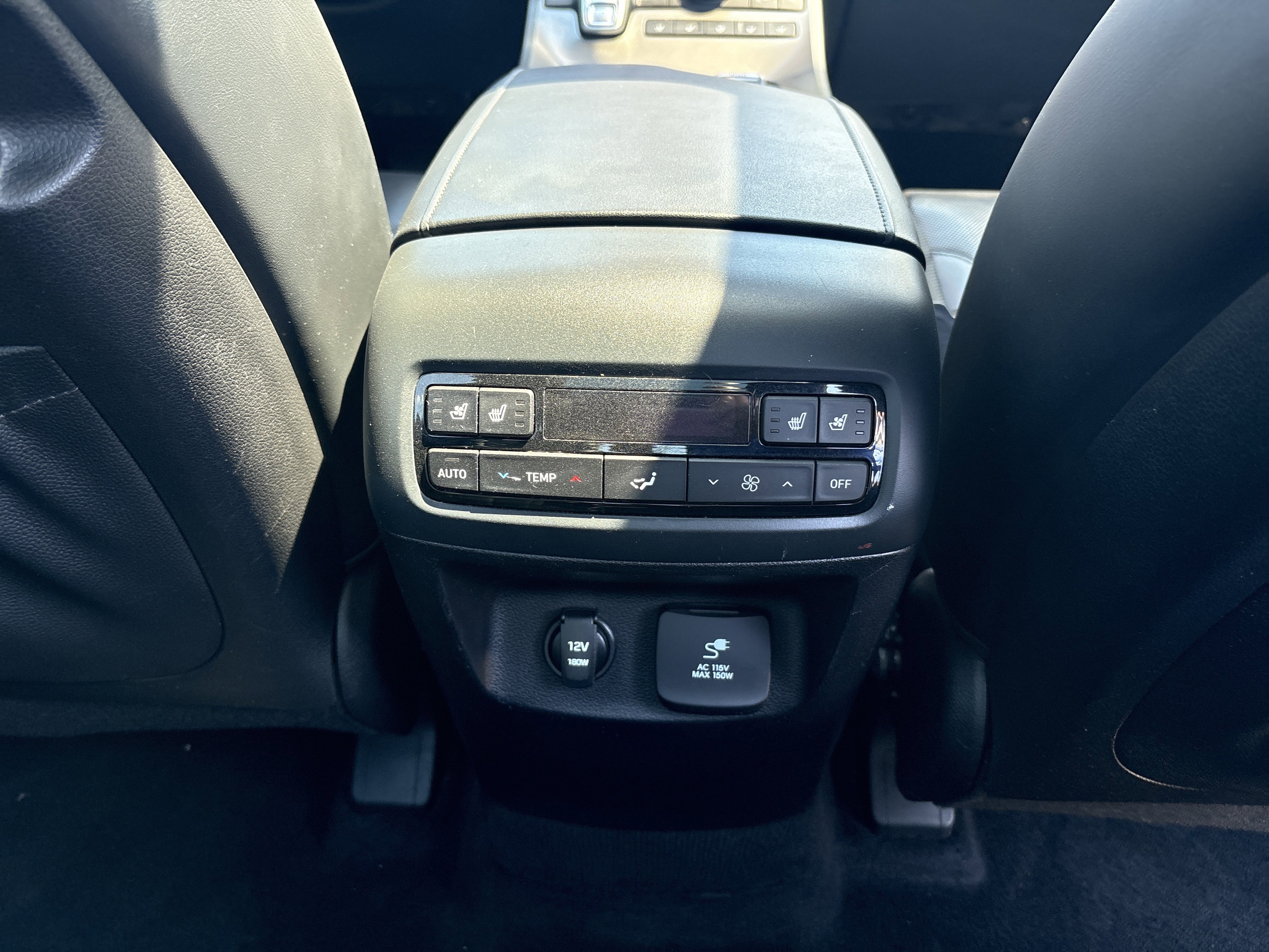 Used 2020 Hyper White Hyundai Limited image 30