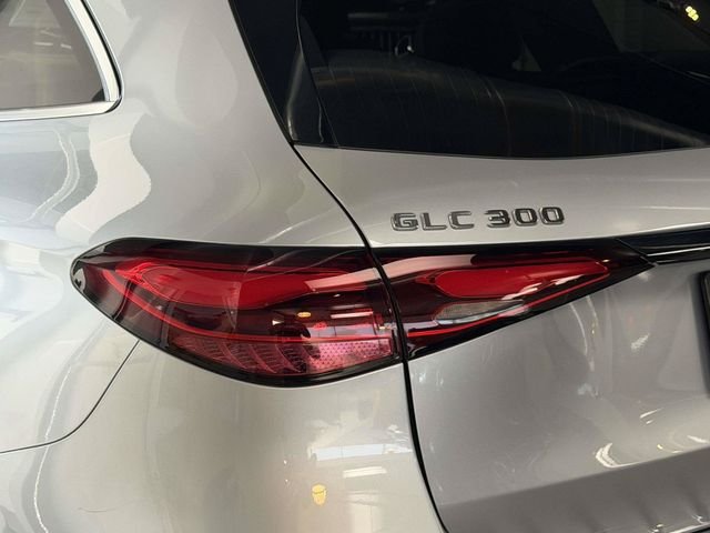 Certified Used 2023 Silver Mercedes-Benz GLC 300 image 10