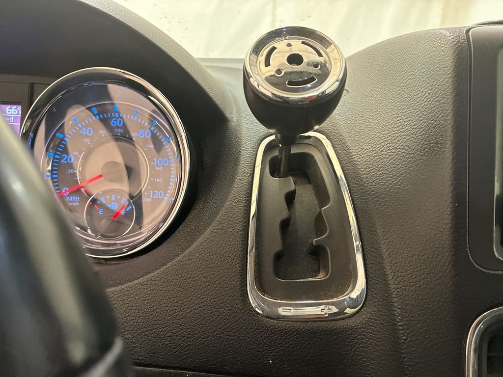 Used 2014 Black Chrysler Touring image 17