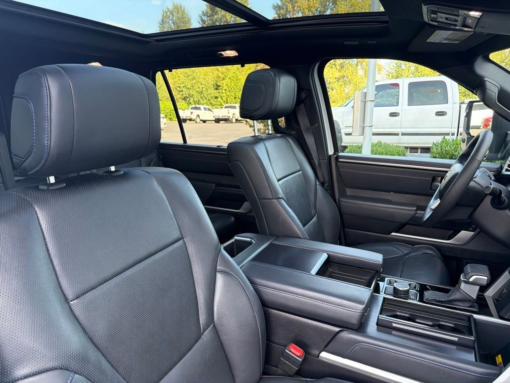 Used 2025  Toyota Limited image 30