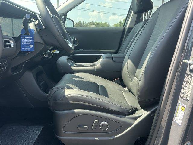 New 2026 Ecotronic Gray Pearl Hyundai Limited image 9