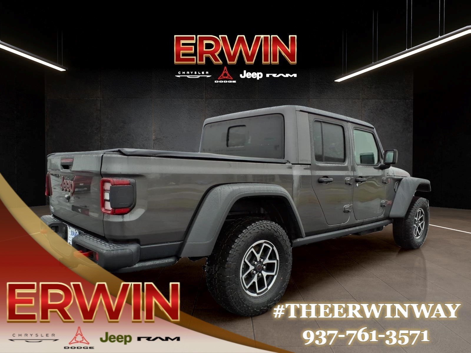 New 2026 Granite Crystal Metallic Clear-Coat Exterior Paint Jeep Rubicon image 5