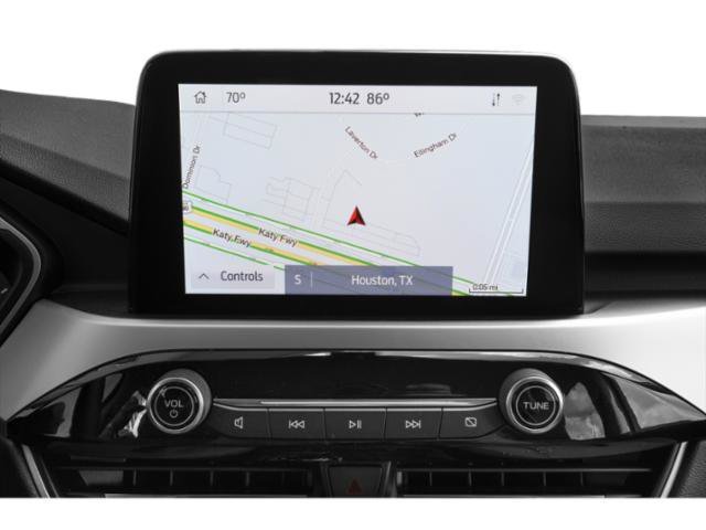 Used 2021  Ford SE image 16