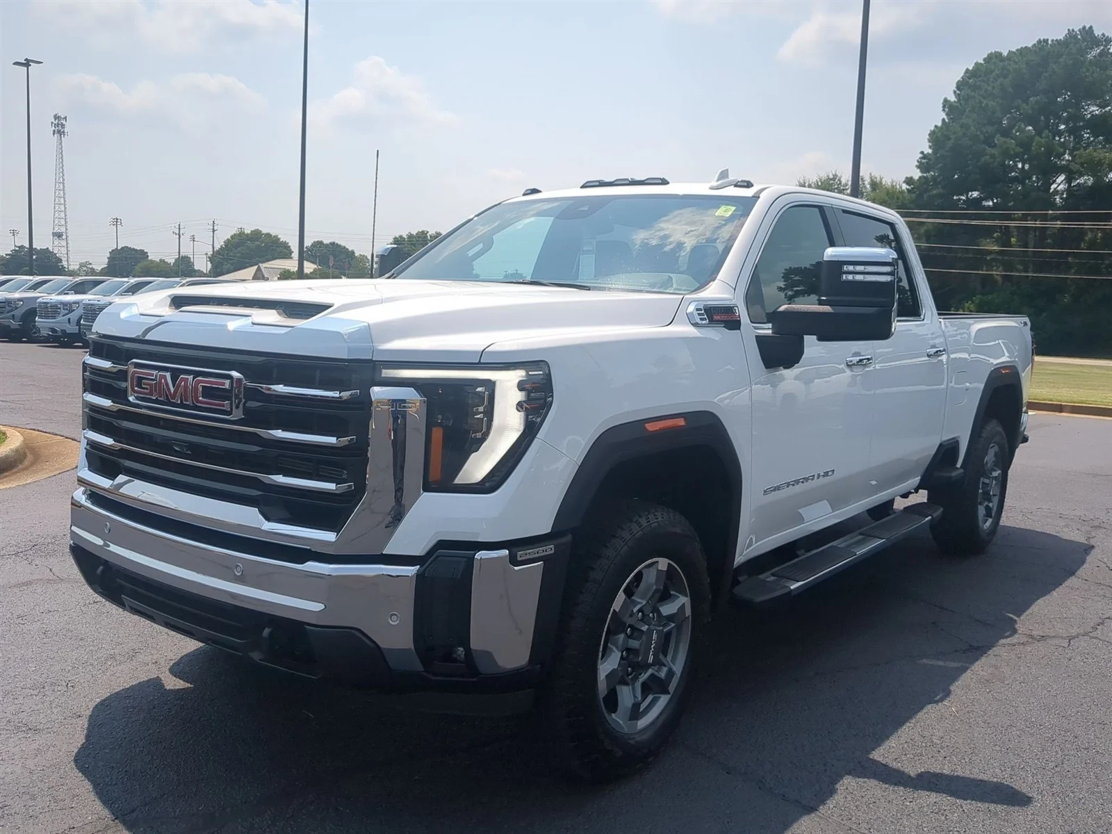 New 2026 Summit White GMC SLT image 28