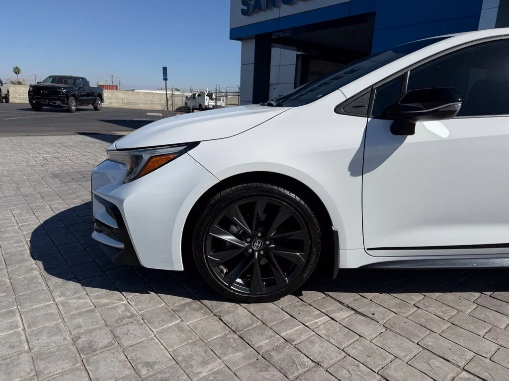 Used 2024 White Toyota SE image 5