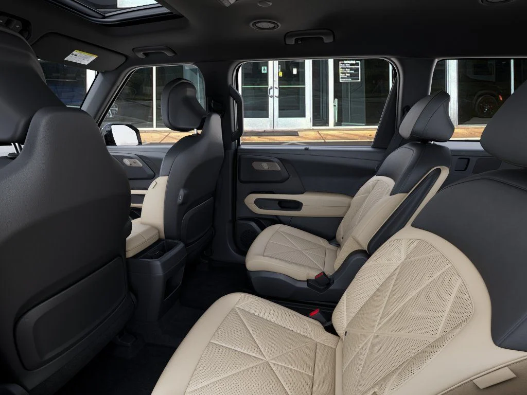 New 2027 Ebony Black Kia EX image 18