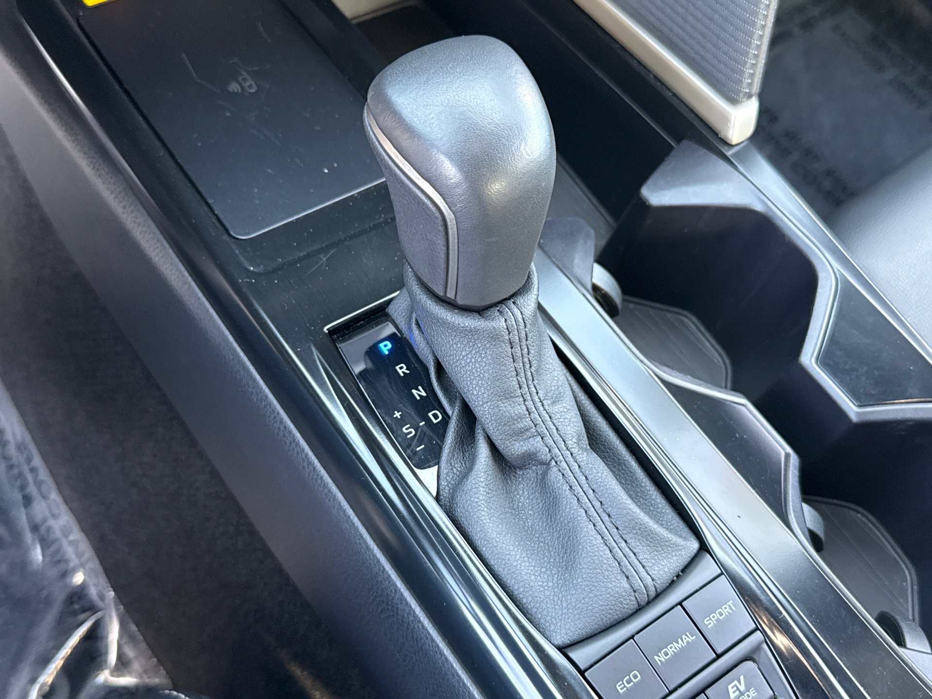 Certified Used 2025 Underground Toyota SE image 28