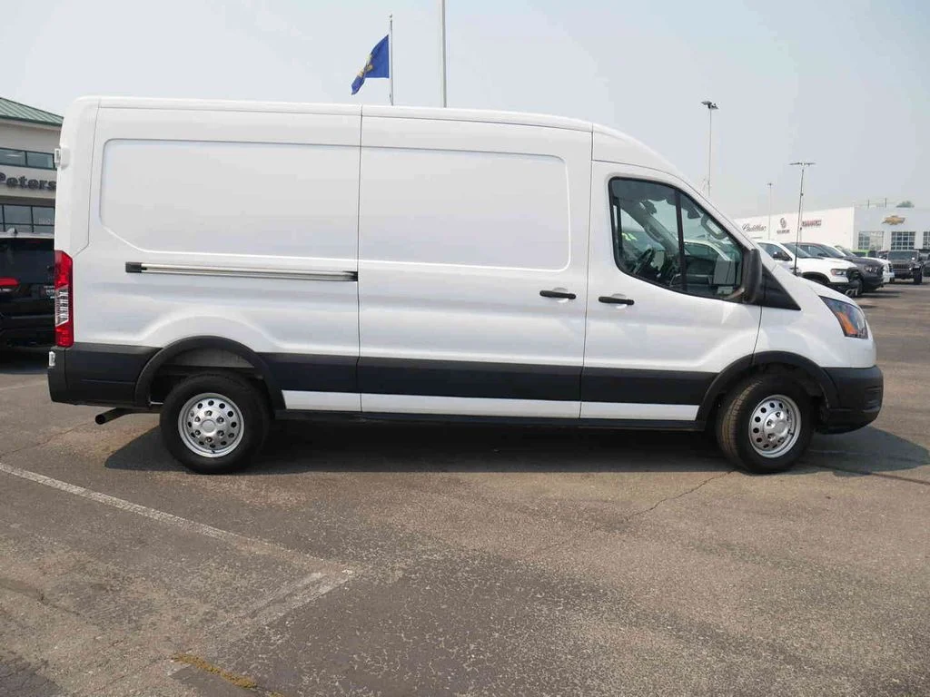 Used 2025 White Ford Base image 10
