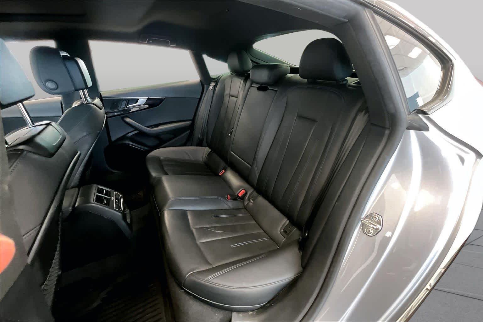 Used 2019 Florett Silver Metallic Audi Prestige image 18