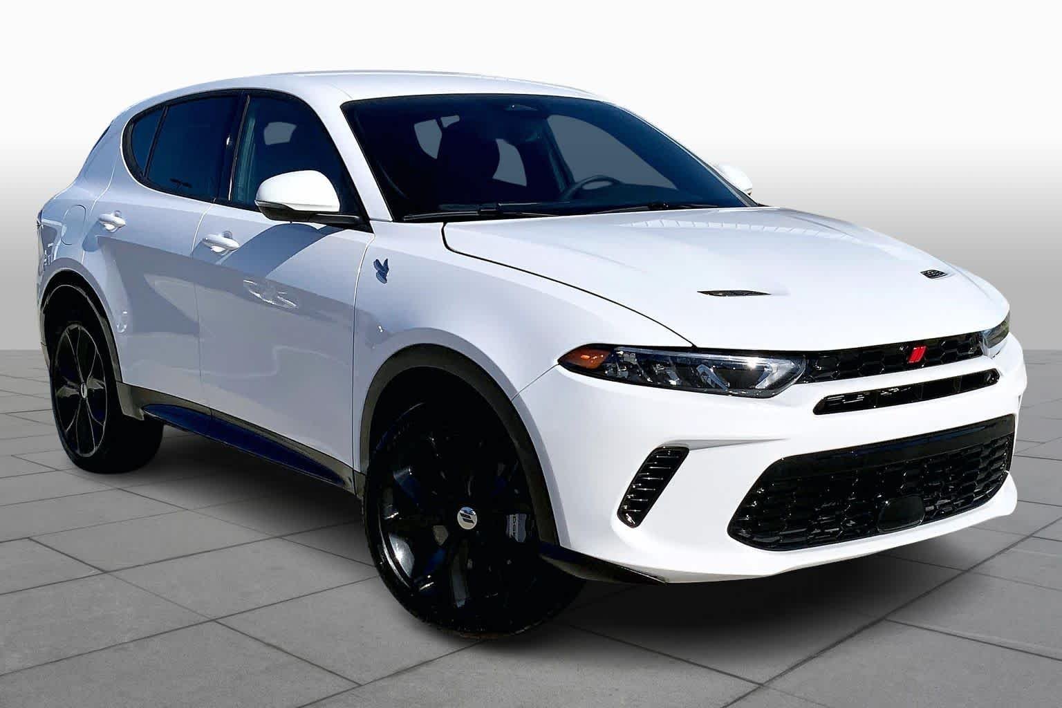 Used 2024 Dodge Hornet R/T with VIN ZACPDFCW5R3A28848 for sale in Houston, TX