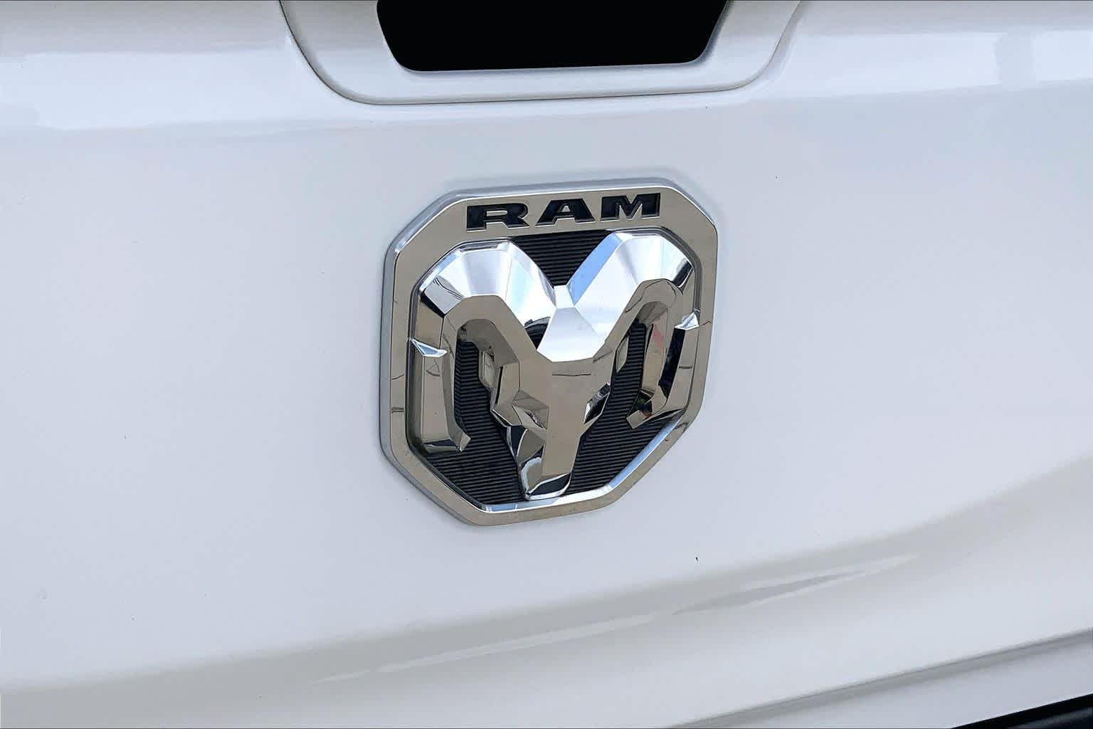 Used 2019 Bright White Clearcoat Ram Big Horn/Lone Star image 30
