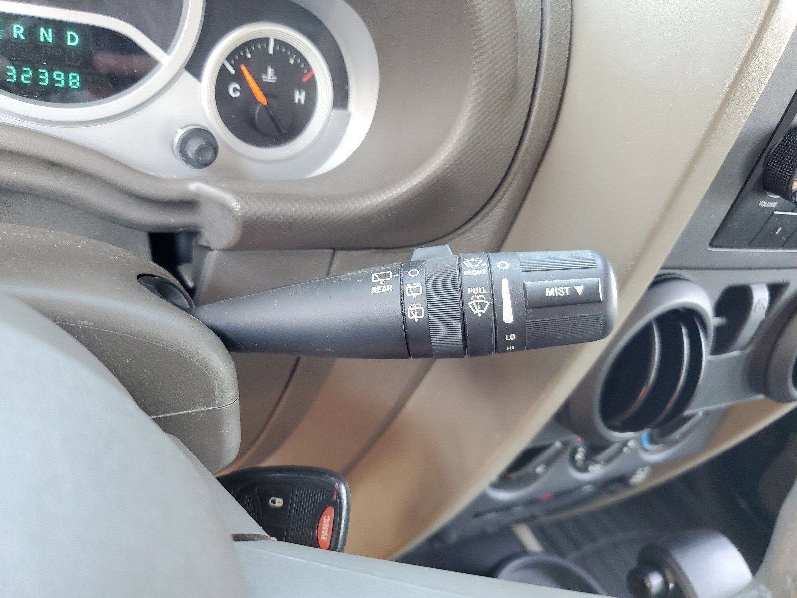 Used 2010 Gray Jeep Rubicon image 16