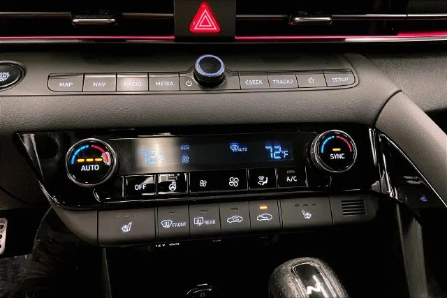 2023 Hyundai Elantra N - Photo 31