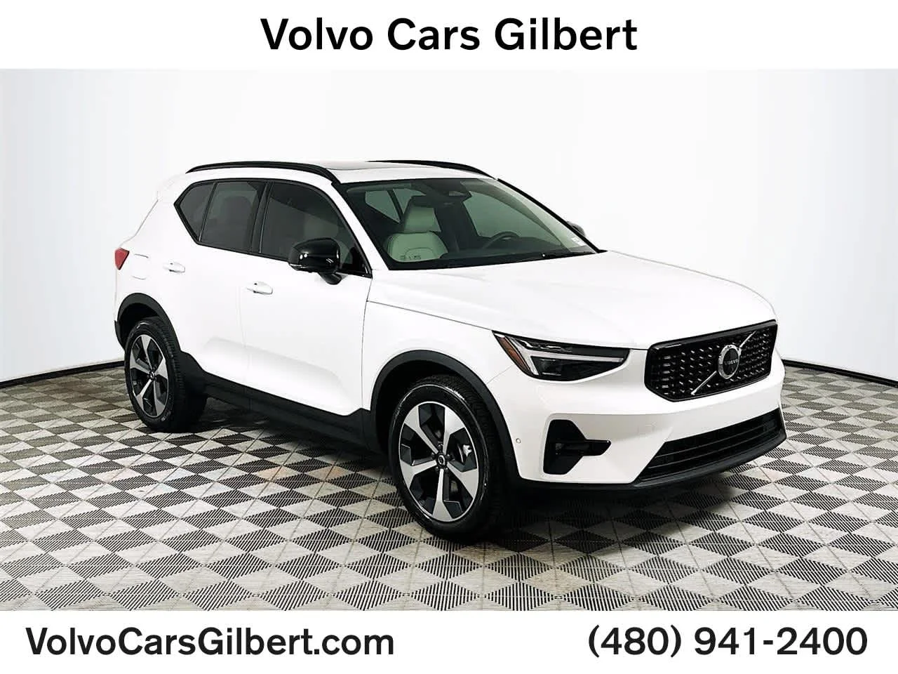 2026 Volvo XC40 B5 Plus Dark AWD's photo
