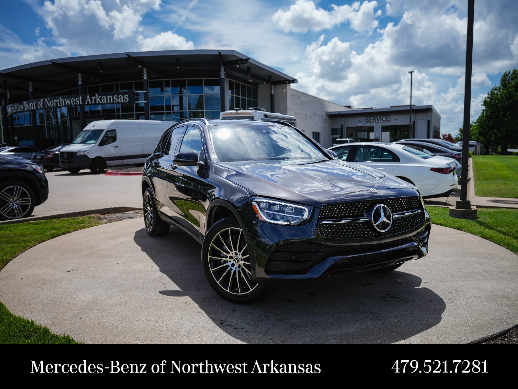 Used 2022 Graphite Gray Metallic Mercedes-Benz GLC 300 image 1