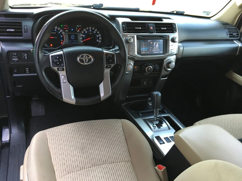 Used 2018 Black Toyota SR5 image 22
