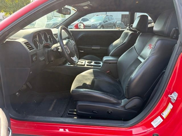 Used 2014 Red Dodge R/T image 10