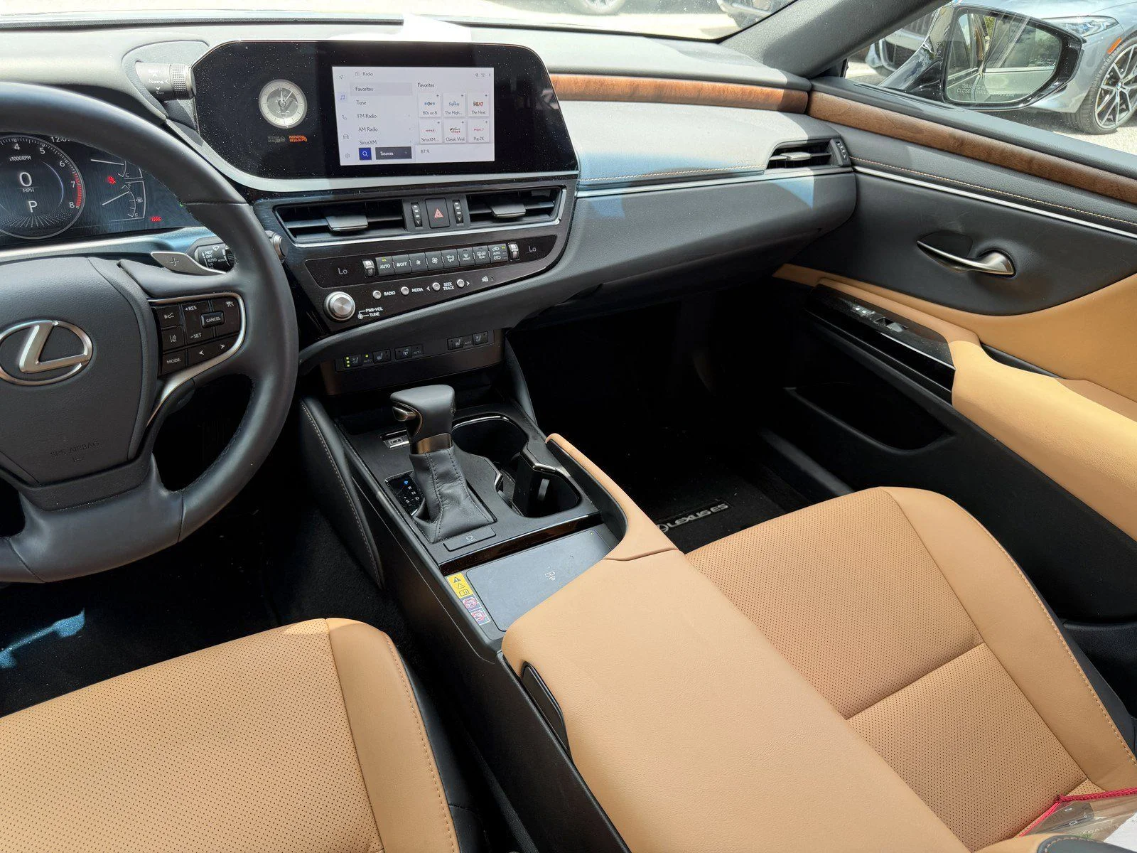Used 2024 Gray Lexus 350 image 17
