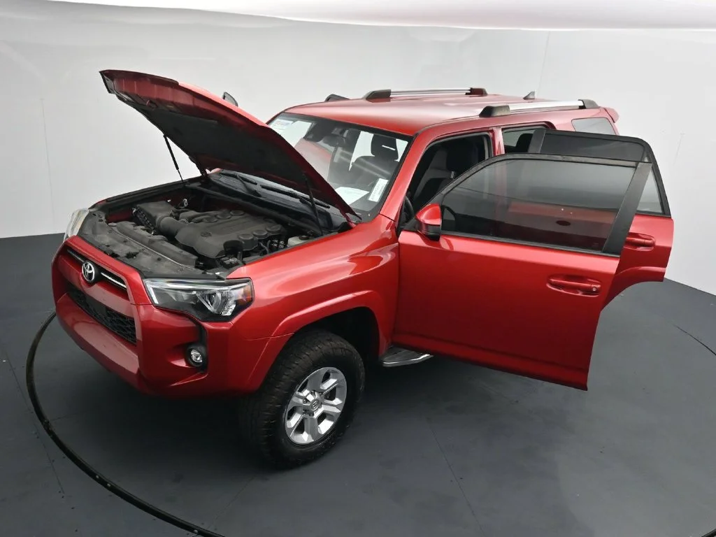Used 2022 Red Toyota SR5 image 39