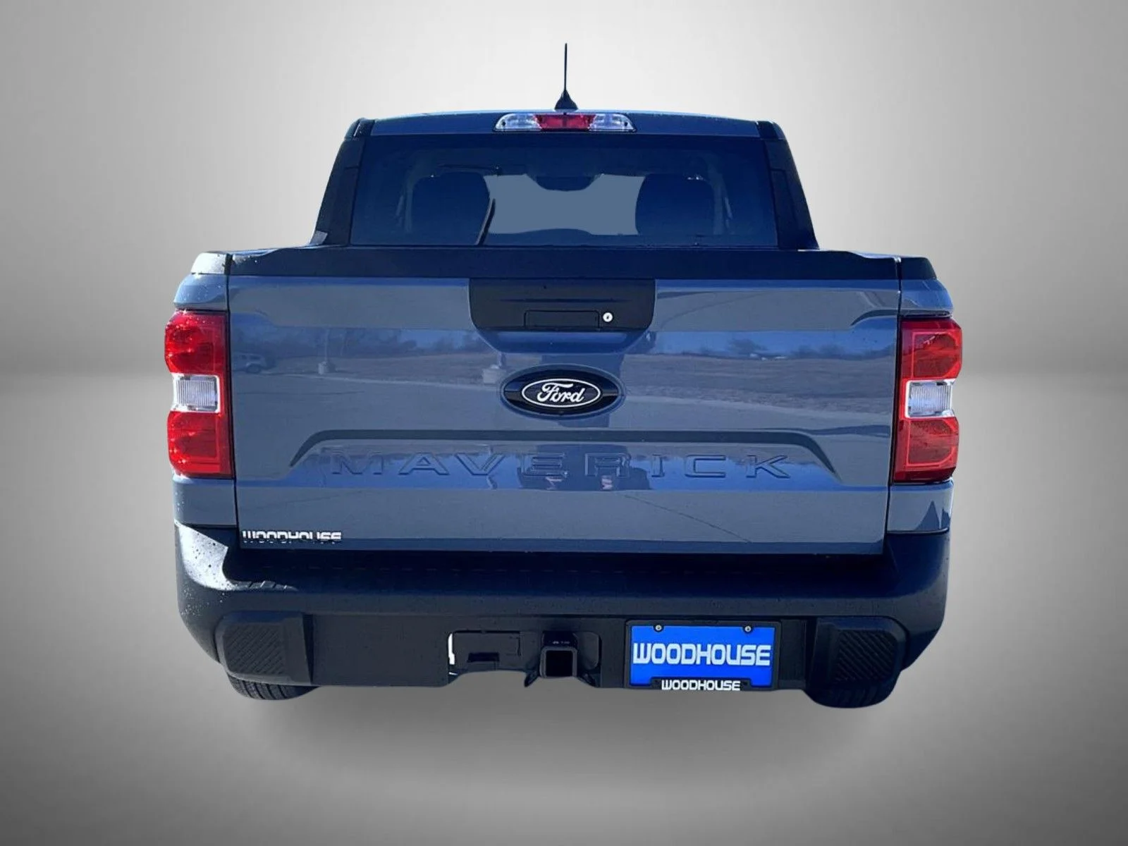 New 2026 Azure Gray Metallic Tri-Coat Ford XLT image 6
