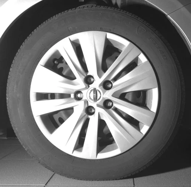 Used 2023 Silver Nissan S image 21