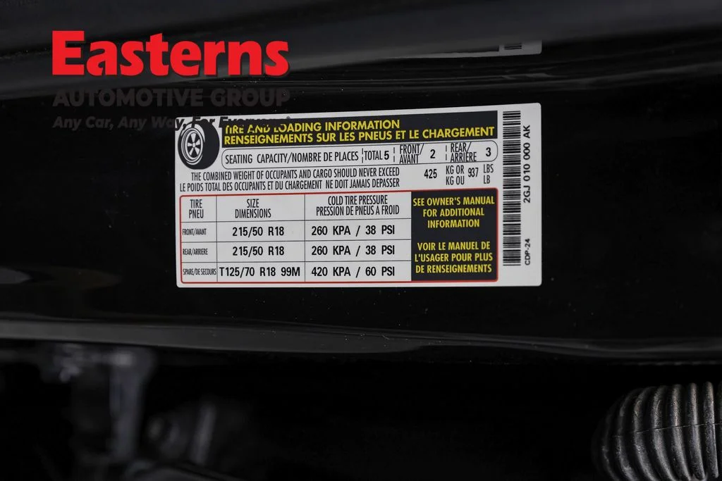 Used 2025 Black Volkswagen 1.5T SE image 33