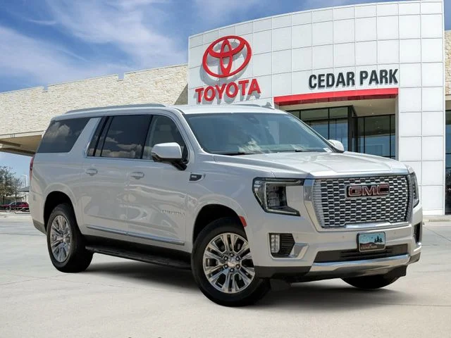 2022 GMC Yukon XL Denali
