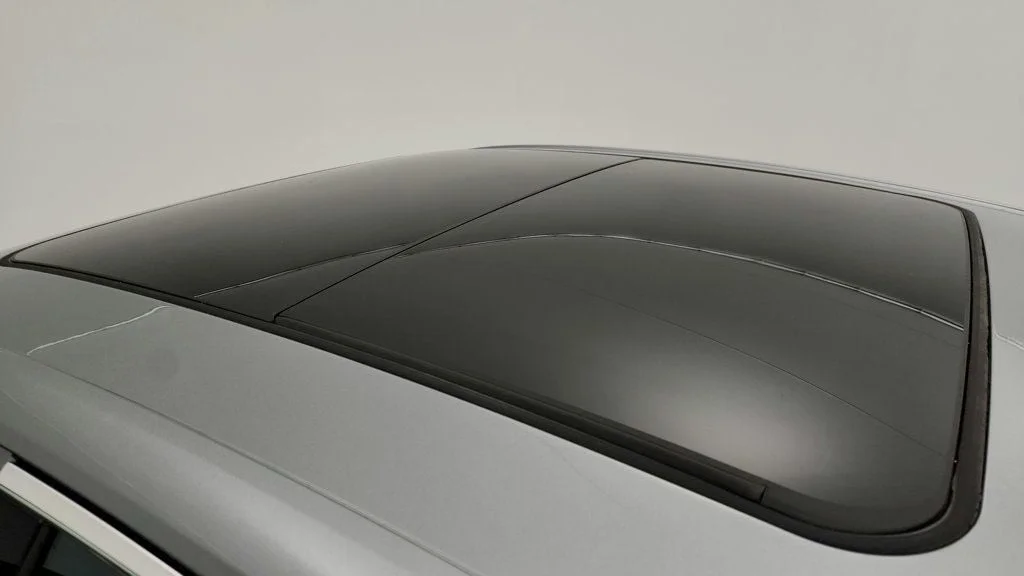Used 2025 Argent Silver Metallic Cadillac 4dr Sedan Premium Luxury w/ Technology and Sun & Sound Packages image 10
