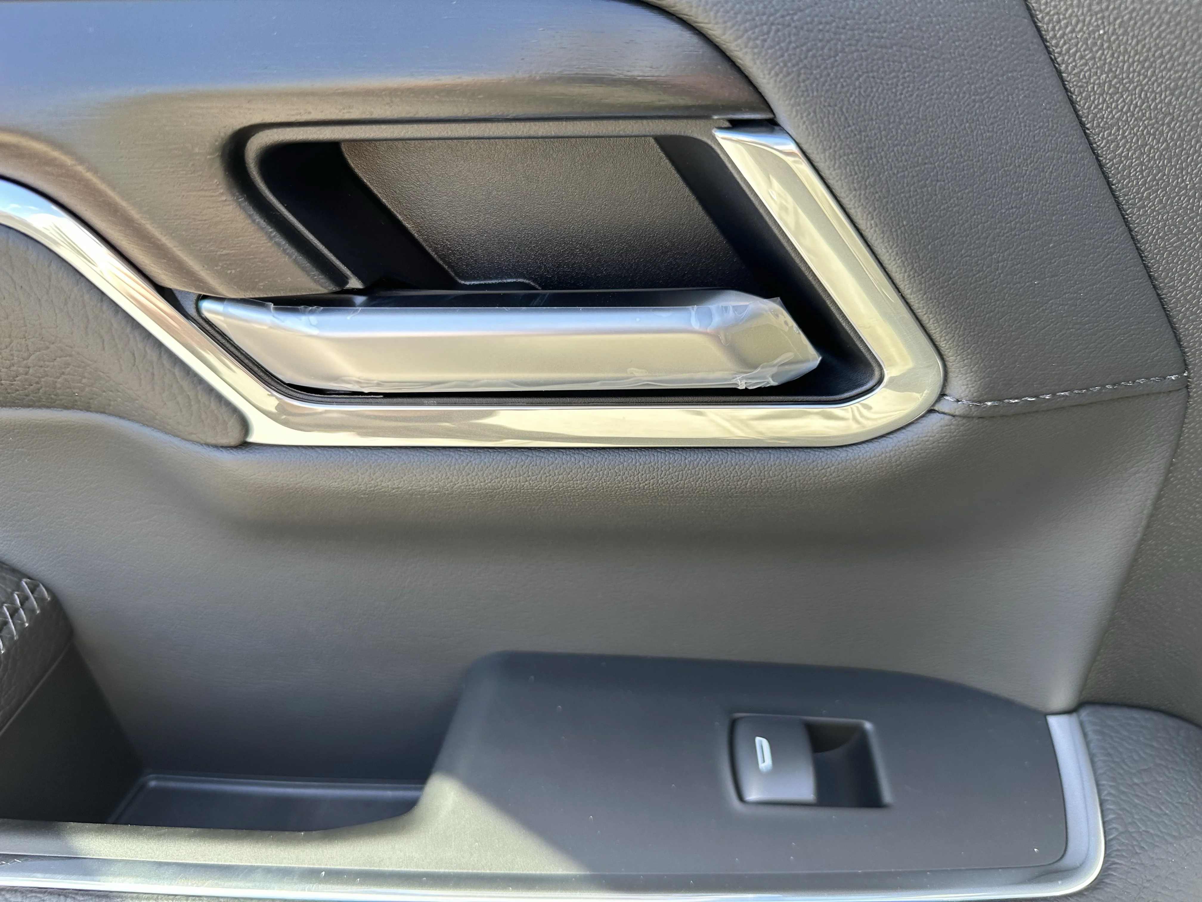 New 2026 Glacier White Tricoat GMC Denali image 19