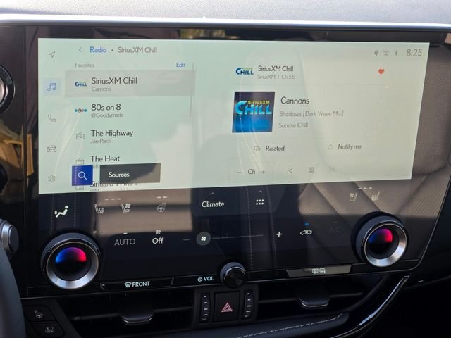 2026 Lexus NX 450h+ Luxury - Photo 11