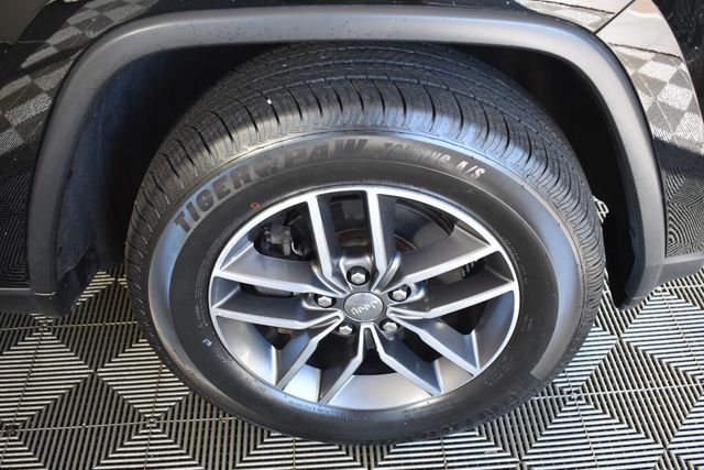 Used 2017 Black Jeep Limited image 15
