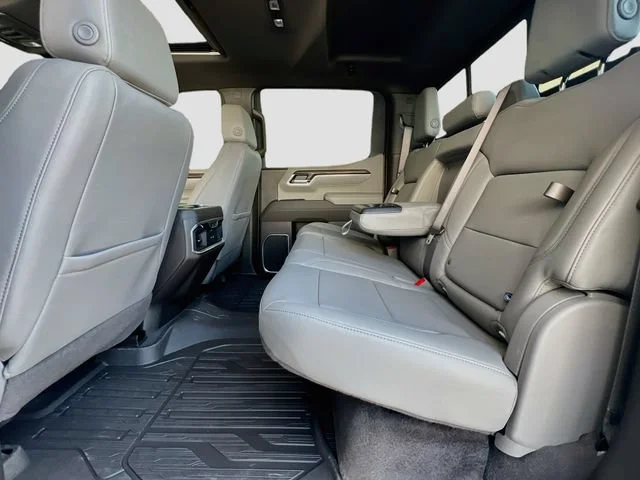 2026 GMC Sierra 1500 SLT - Photo 17