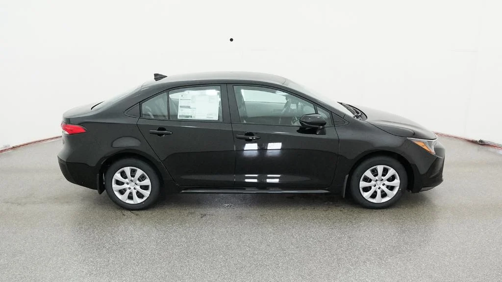 New 2026 Midnight Black Metallic Toyota LE image 4