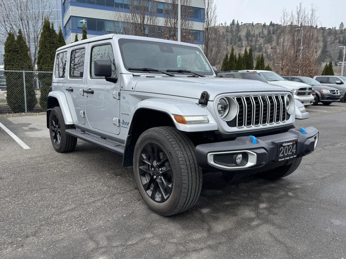 Used 2024 Silver Jeep Sahara 4xe image 4