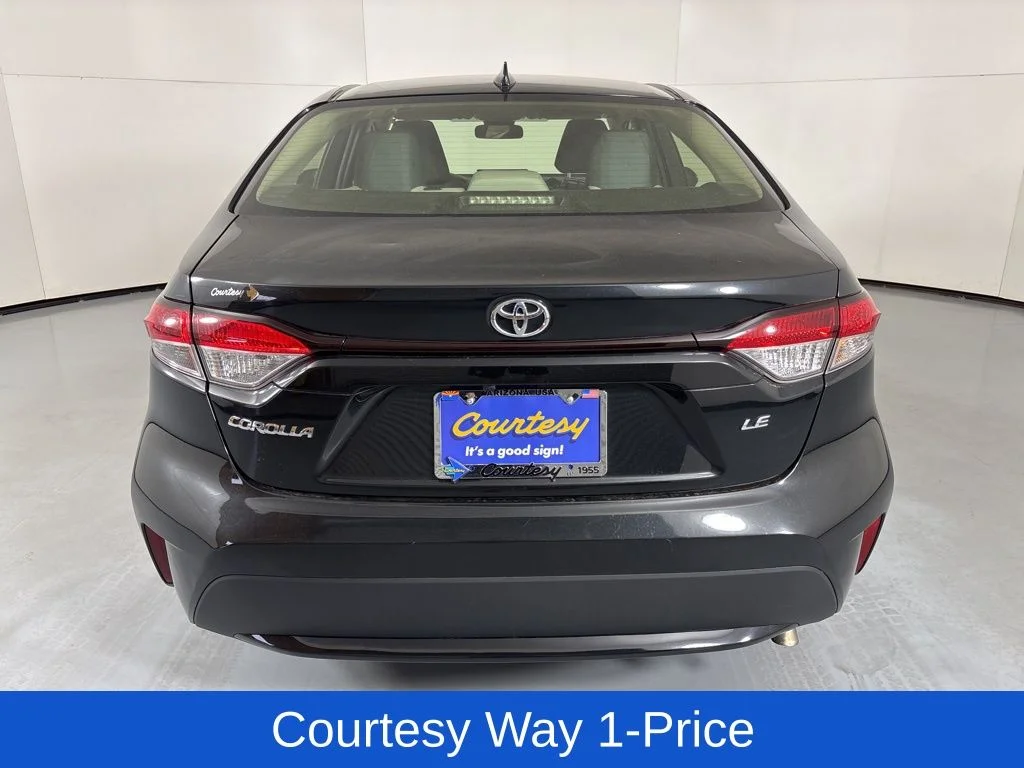 Used 2020 Black Toyota LE image 9