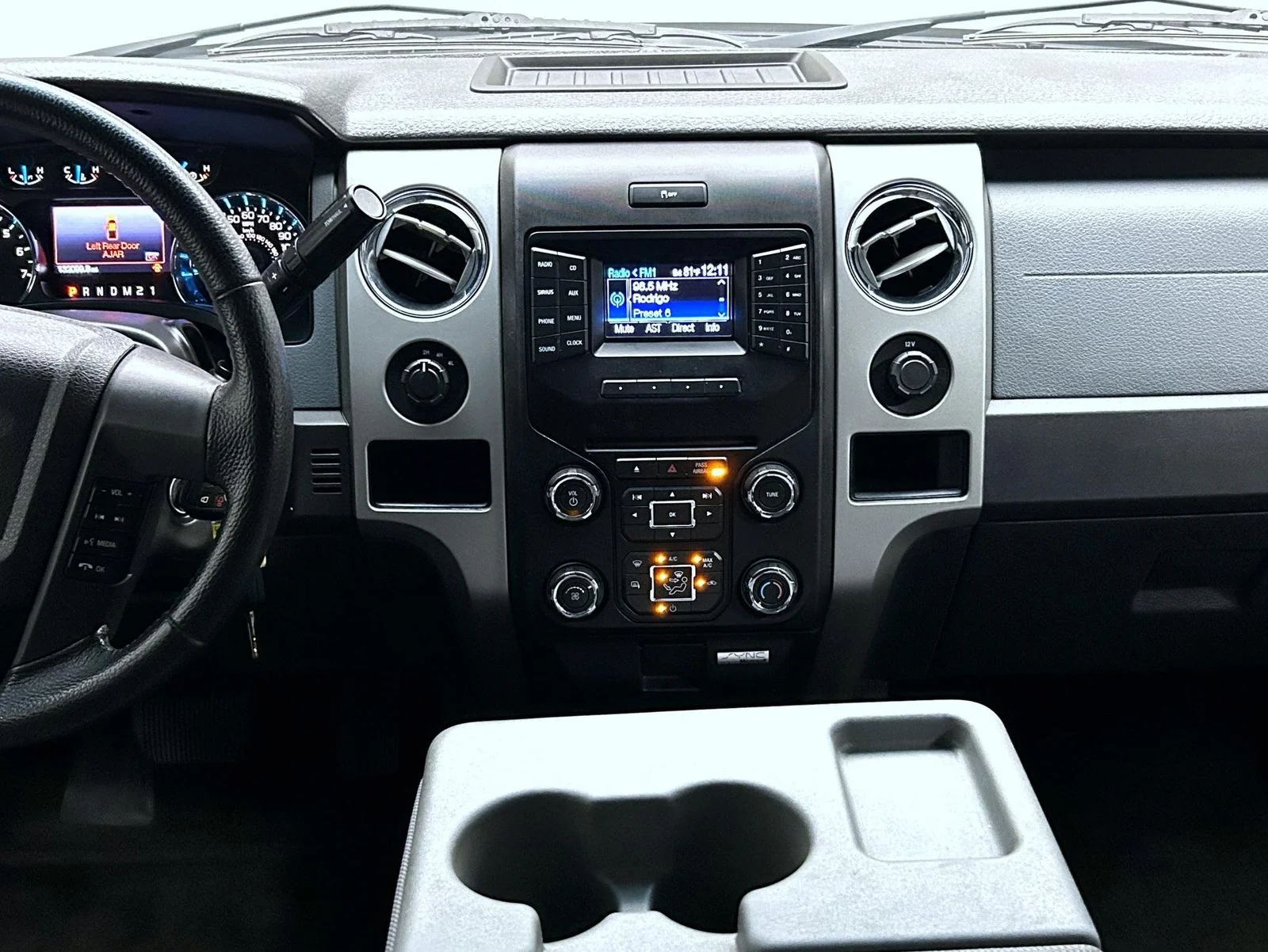 Used 2013 White Ford XLT image 13