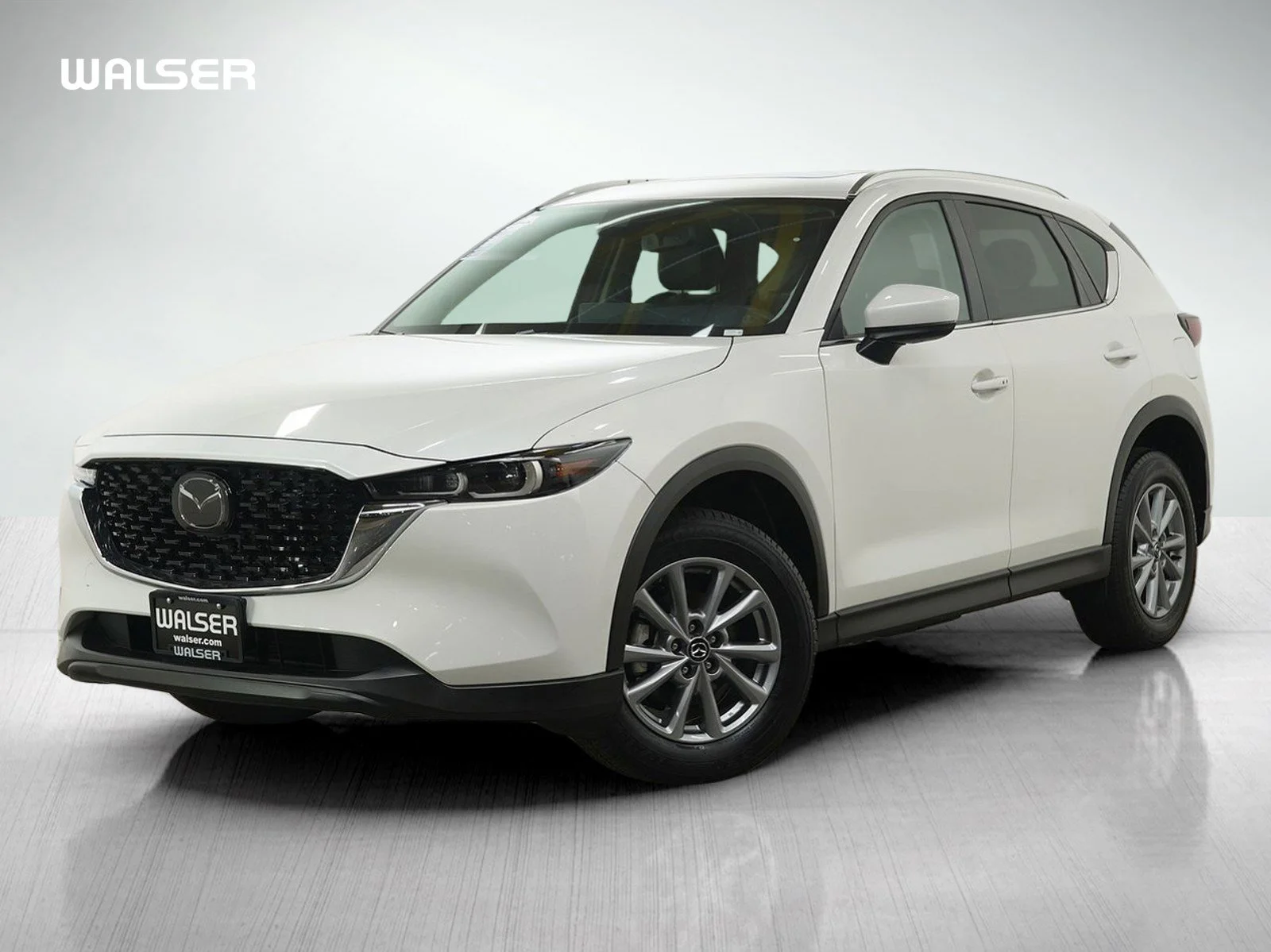 2023 Mazda CX-5 S Preferred package Auto AWD's photo
