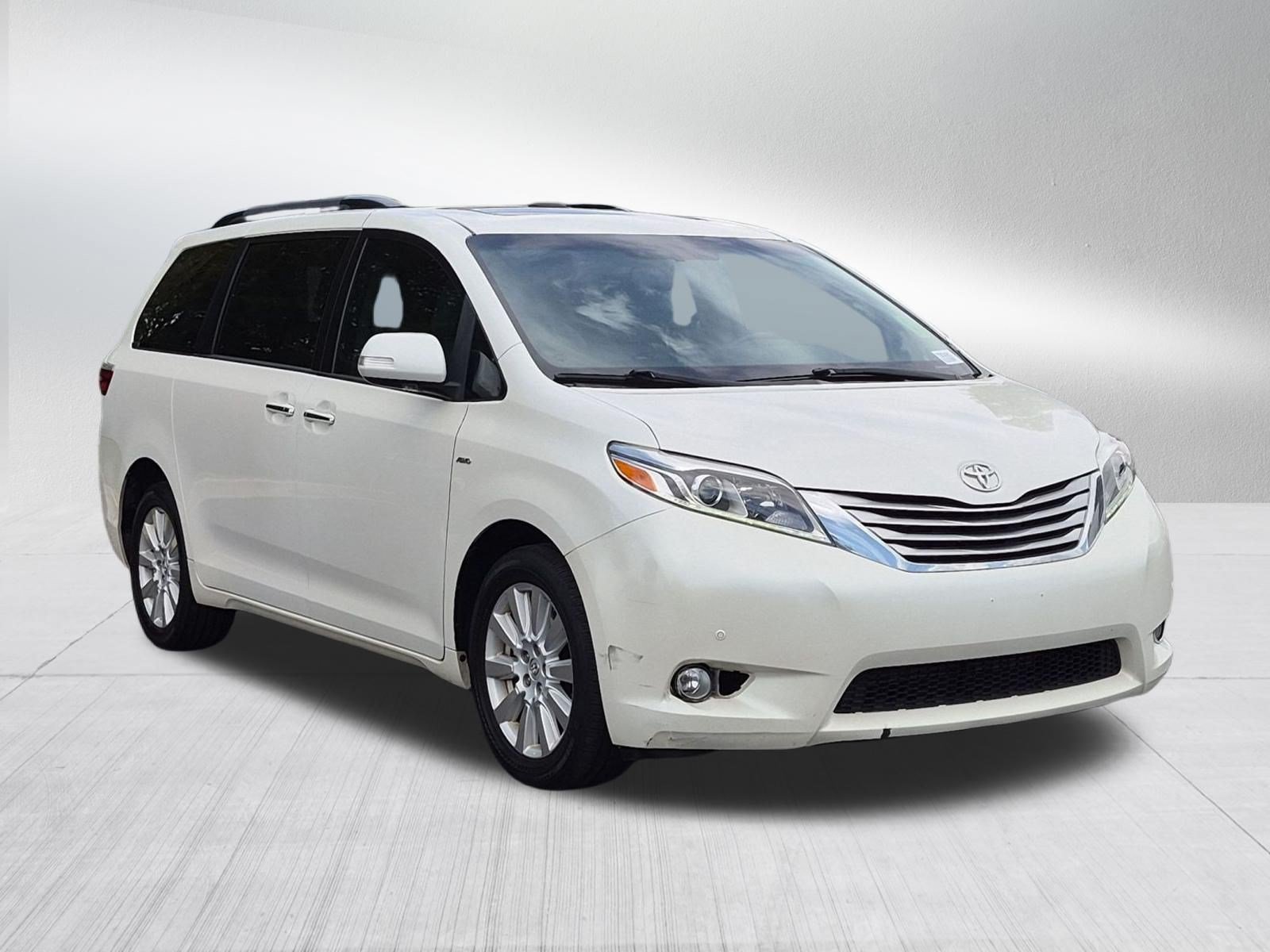 Used 2017 Blizzard Pearl Toyota Limited image 7