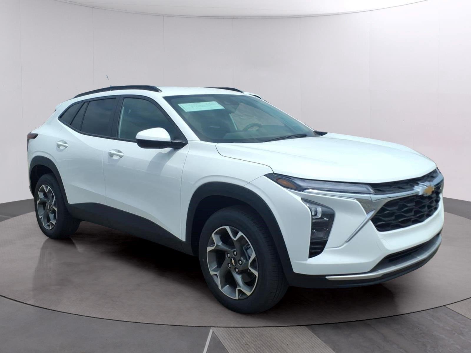 New 2026 Summit White Chevrolet LT image 7