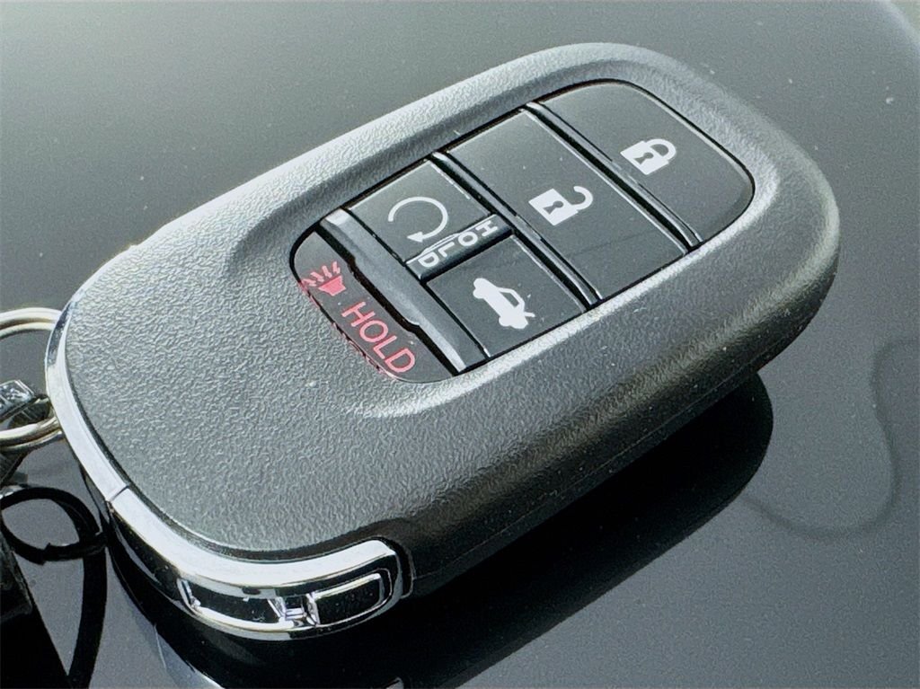 New 2026 Platinum White Pearl Honda Touring image 40