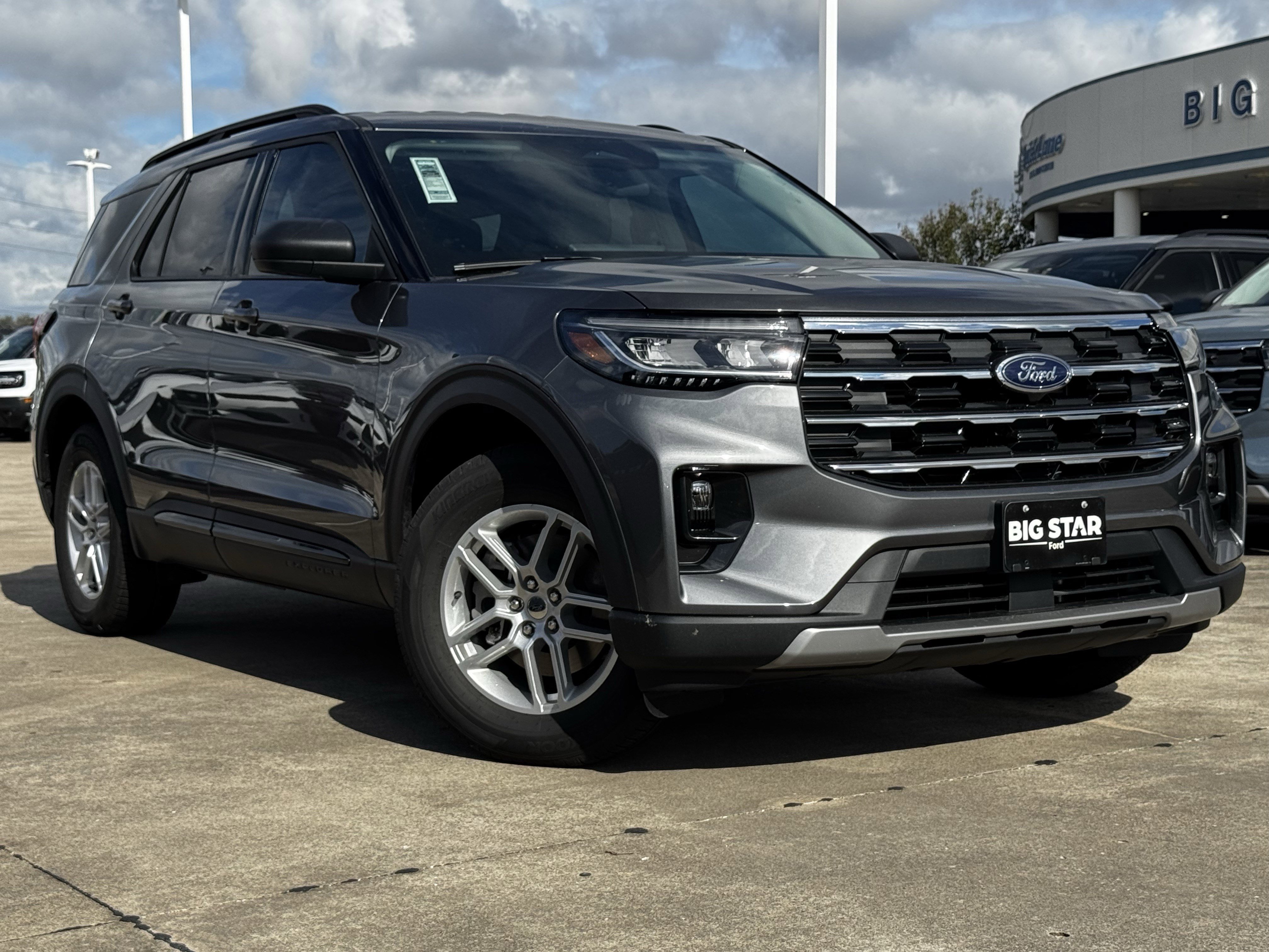 New 2026 Carbonized Gray Metallic Ford Active image 2