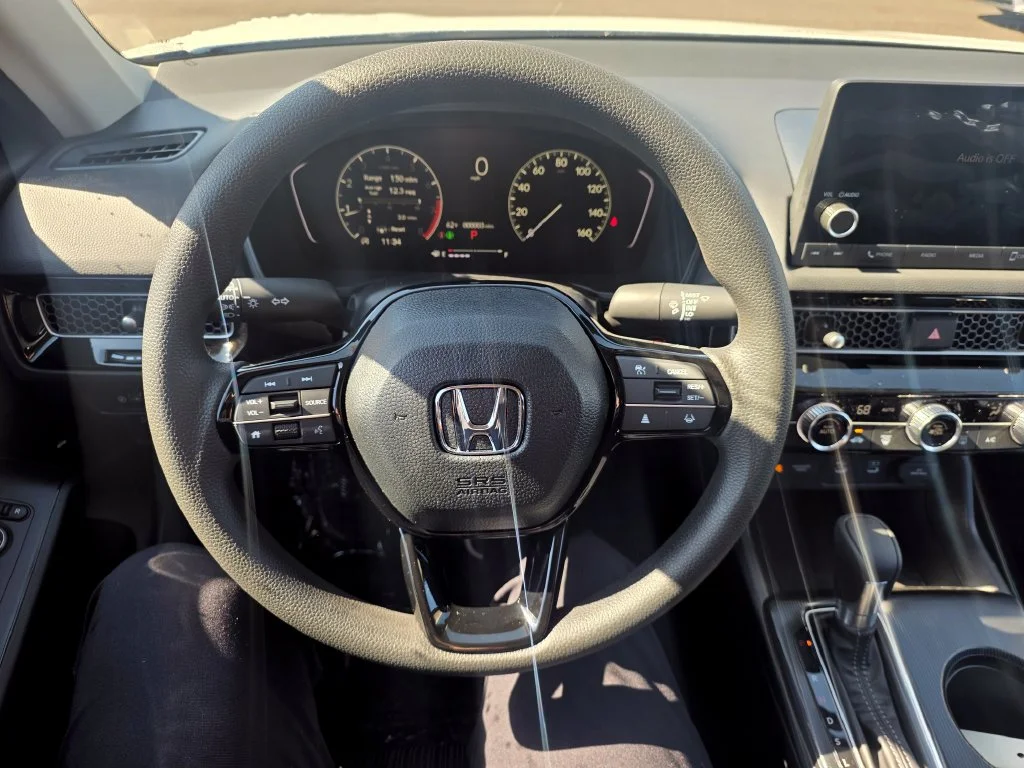 New 2026 Platinum White Pearl Honda LX image 18