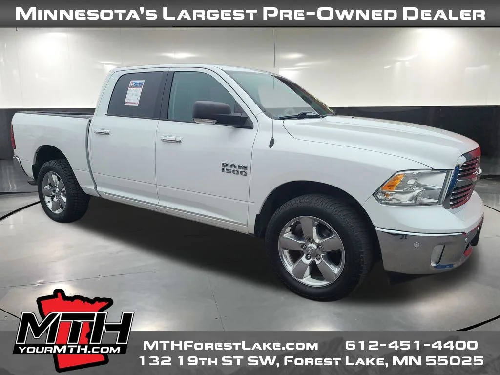 2017 RAM 1500 Big Horn 4x4 Crew Cab 5'7's photo