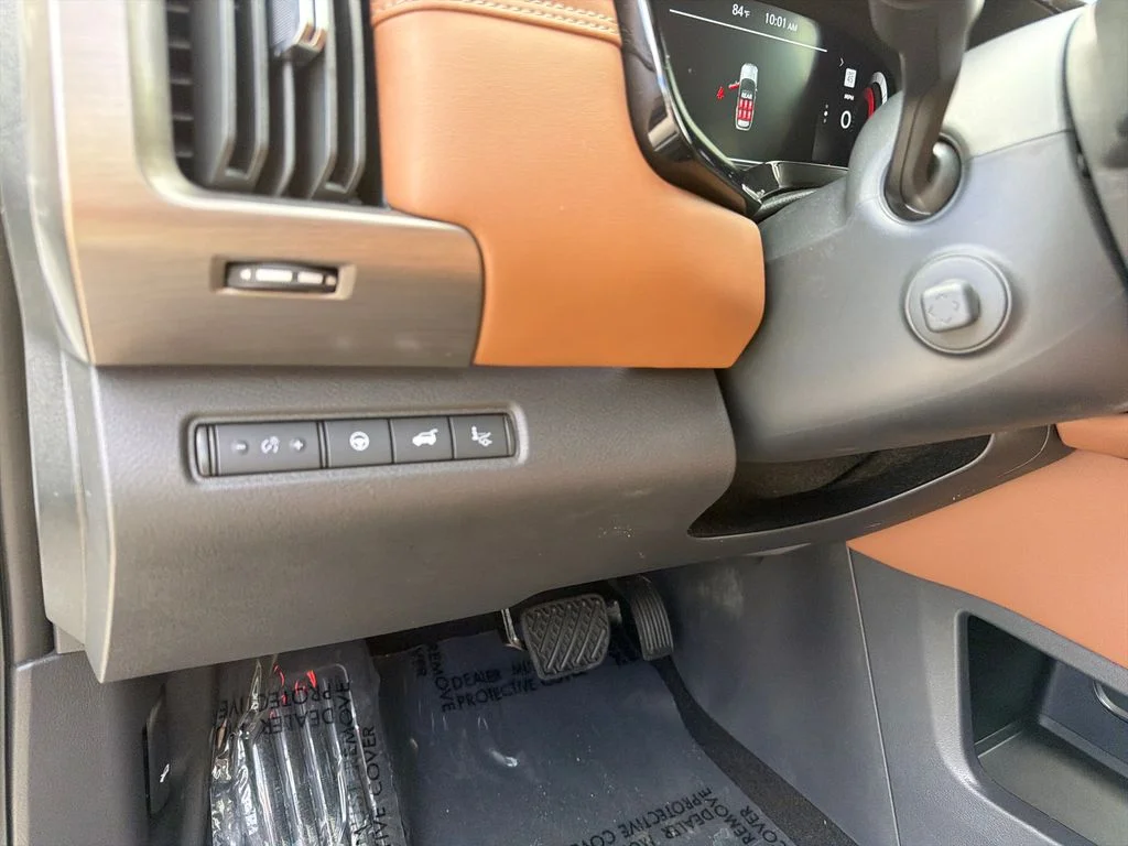 2024 Nissan Pathfinder Platinum - Photo 23