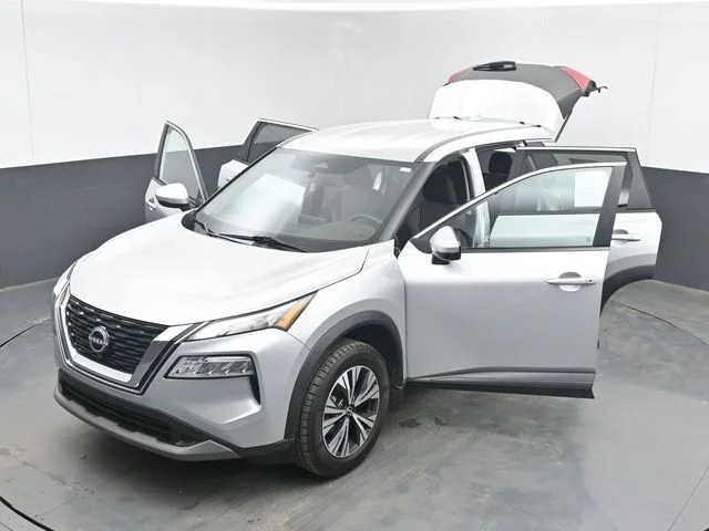 Used 2022 Silver Nissan SV image 48