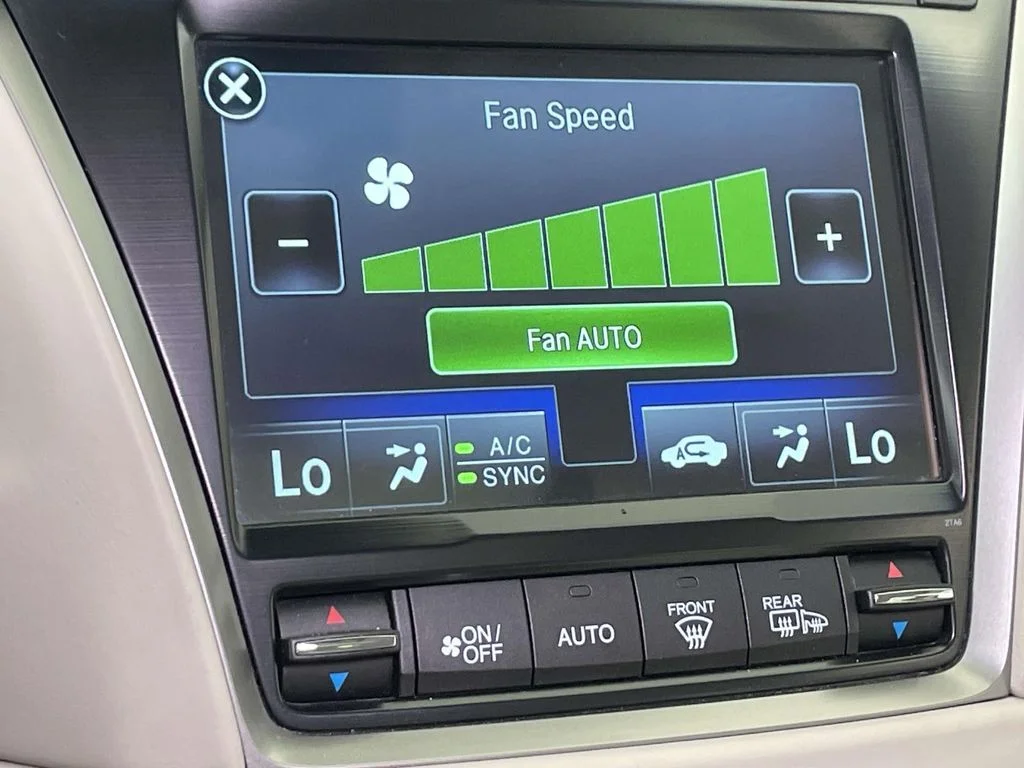Used 2016 White Acura Base image 25