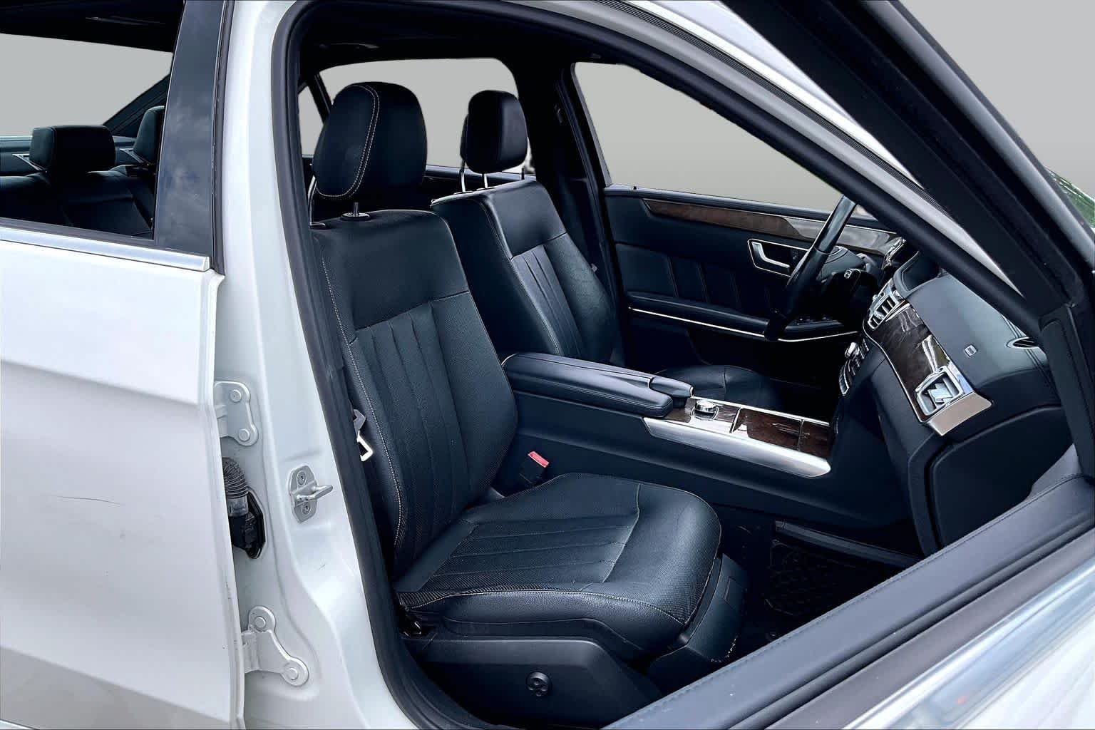 Used 2015 Polar White Mercedes-Benz E 400 image 8
