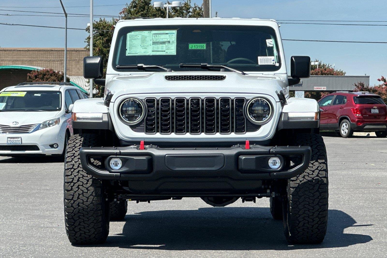 New 2026 Bright White Clearcoat Jeep Rubicon X image 9