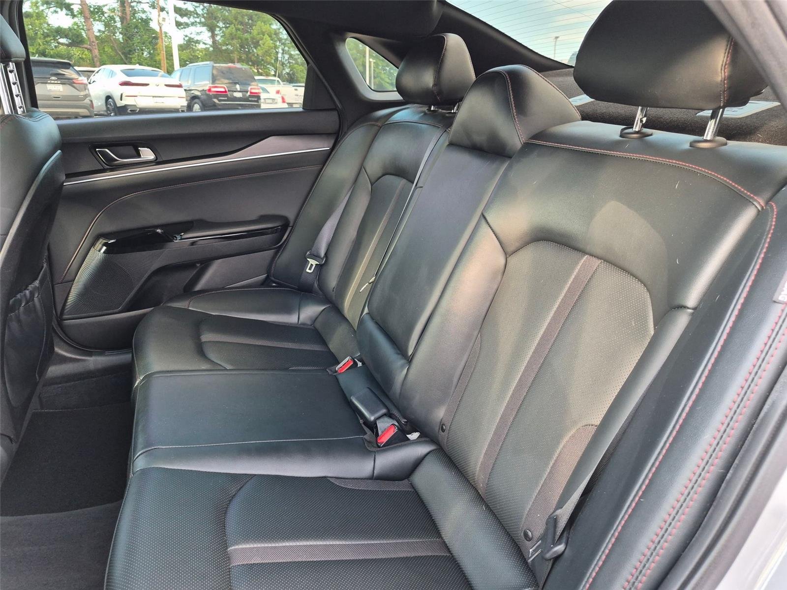 Used 2024 Wolf Gray Kia GT image 27