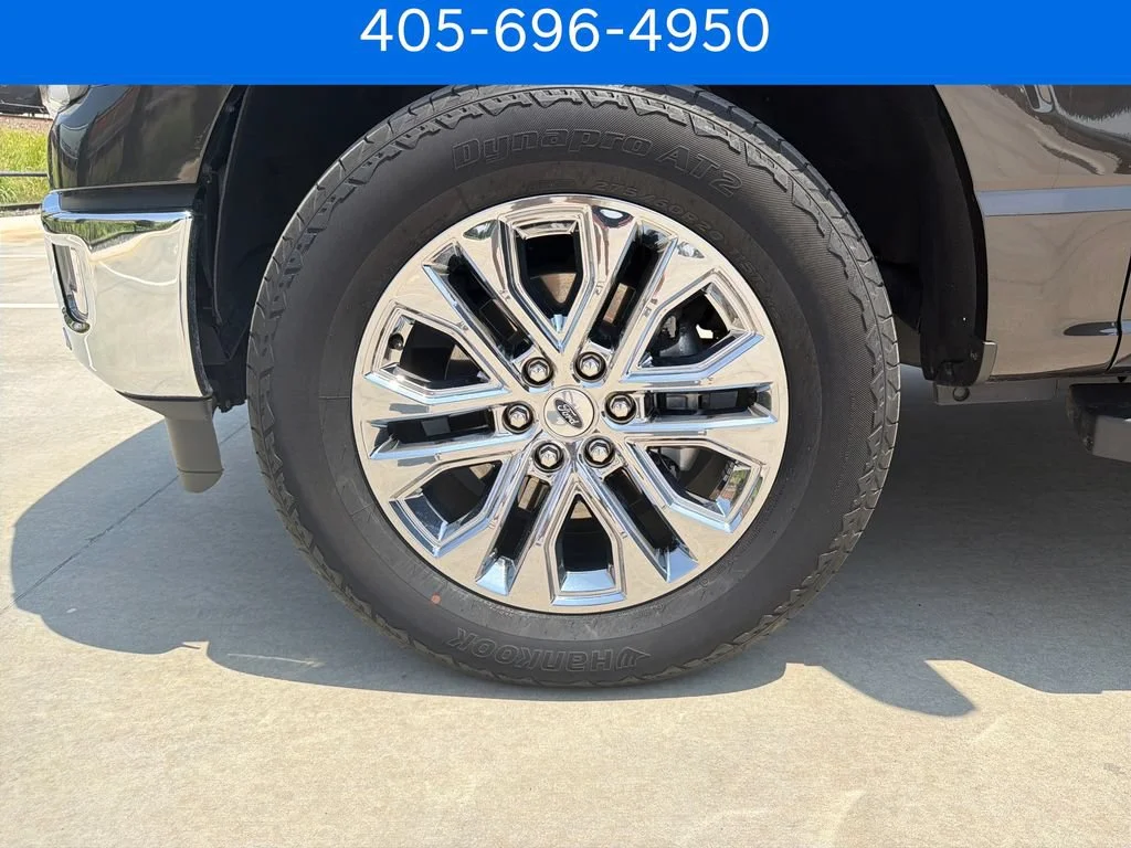 Pre-Owned 2024 Ford F-150 LARIAT